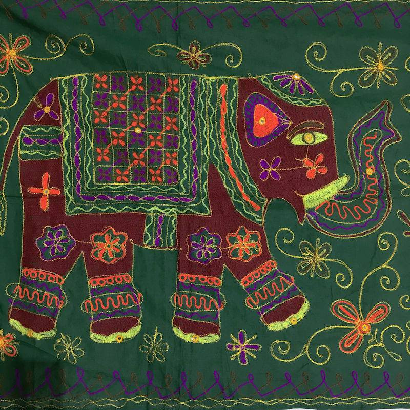 Grande Tapisserie Murale Brodé Eléphant Indien NP-2/C