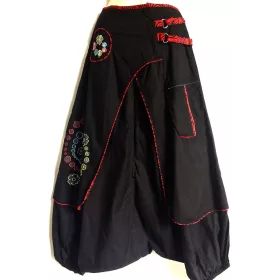 SAROUEL ETHNIQUE NOIR ET ROUGE IMPRIMÉ